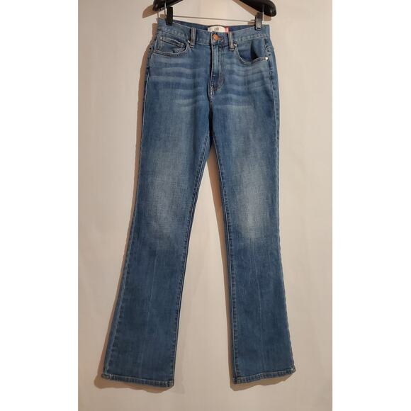 Cabi Jeans 5th Avenue High Rise Bootcut Flare Denim Blue Jeans Womens Size 2 - Picture 1 of 11